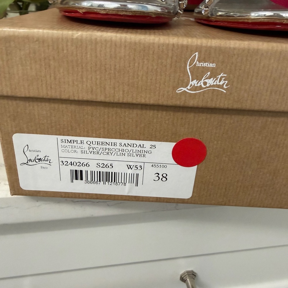 Christian Louboutin Simple Queenie Sandal 25 Silver Rhinestone Size 38 - Picture 7 of 8
